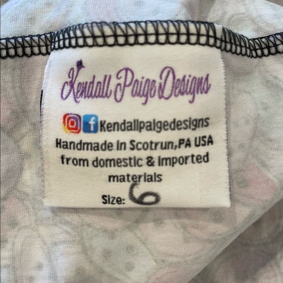 Kendall Paige Designs dress - Picture 5 of 5